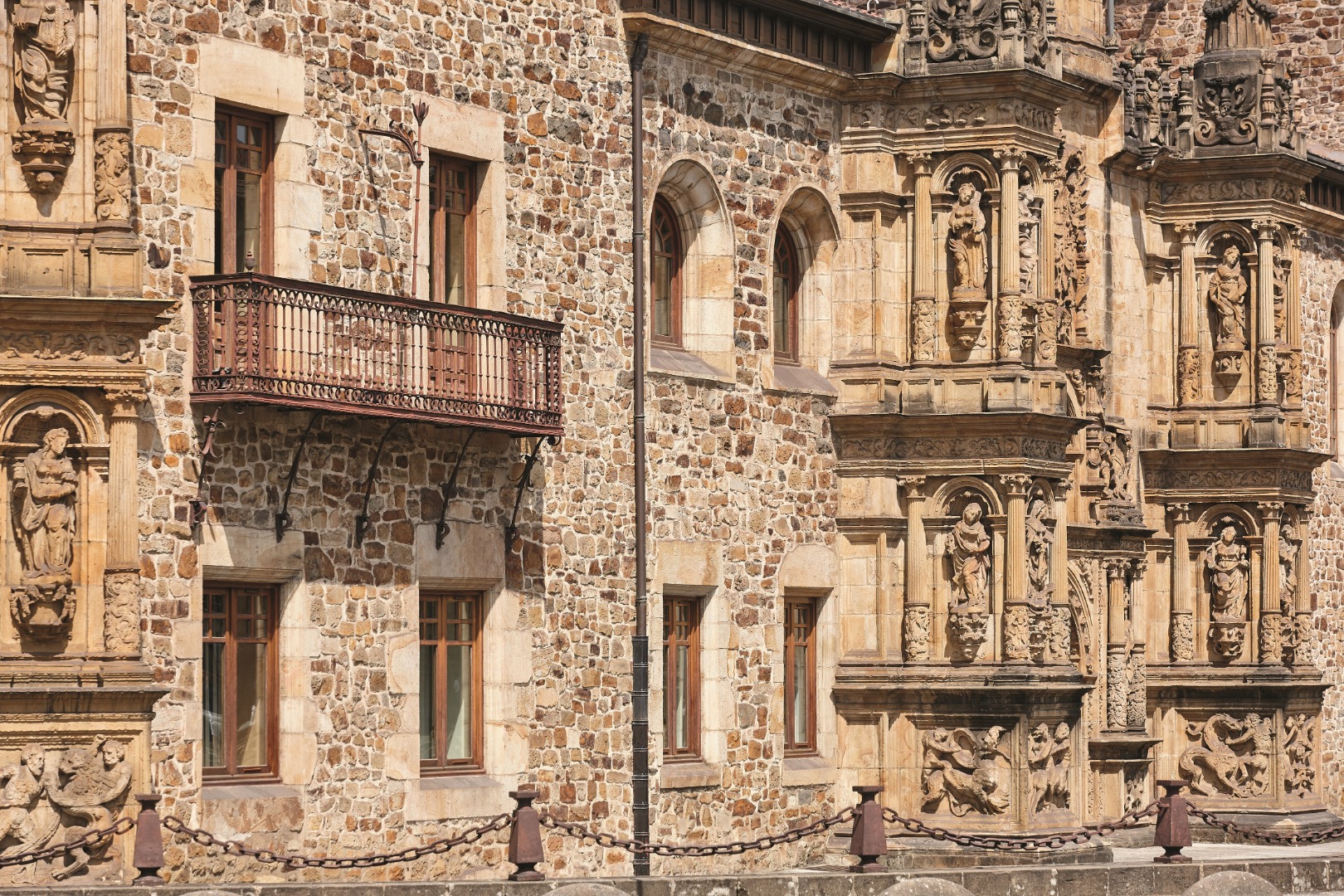 GIPUZKOA. CONOCE SU PATRIMONIO E HISTORIA